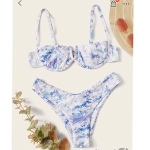tie dye bikini*never worn*
